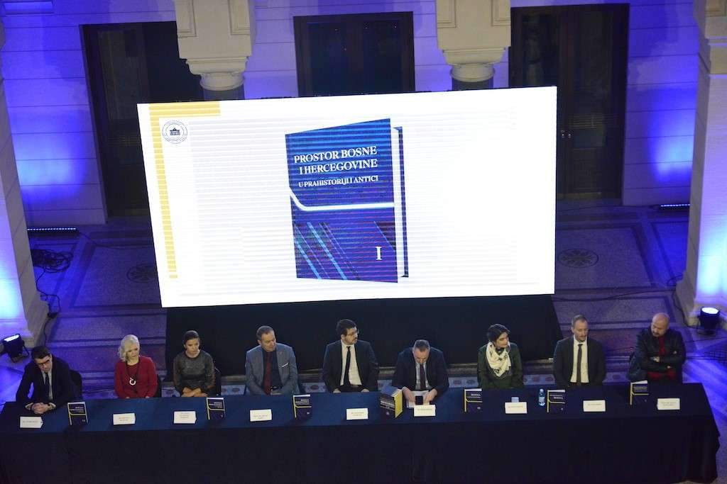 Epohalno djelo: Promovirana "Historija Bosne i Hercegovine“ u šest tomova 